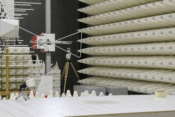 ICT機器の「天敵」現場の電磁ノイズ～安心してICT機器を使うために、その正体を知ろう～