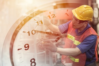 タクトタイムとは？サイクルタイムやリードタイムとの関係性を解説