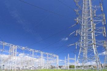 変電所のデジタル化に向けたセンサソリューションの導入