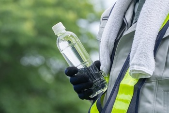 職場の熱中症対策に罰則付き義務化　中小企業が使える補助金一覧も解説