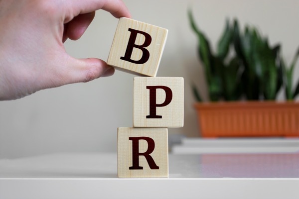 BPRとは？メリット・デメリットや効果的な手段、実施のステップ