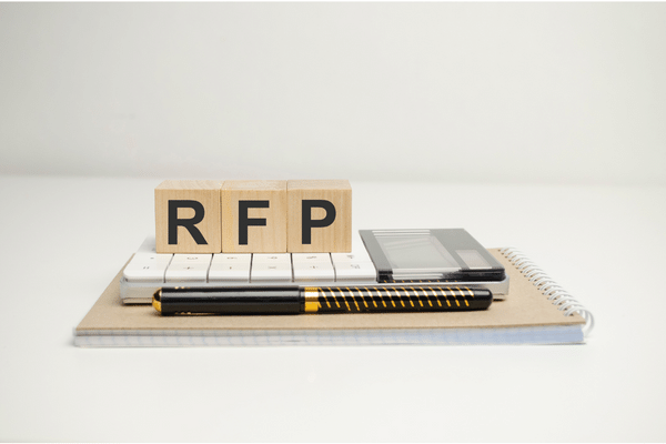 RFP（提案依頼書）には何を書く？作成の目的やポイント