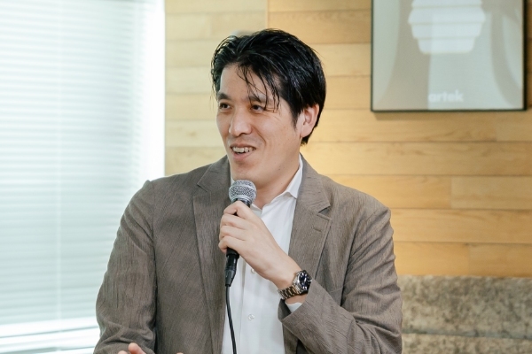 金子武史氏